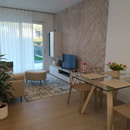 Piscina Fronte Mare & Giardino Privato - Jl Blue Τζεσόλο Λίντο
